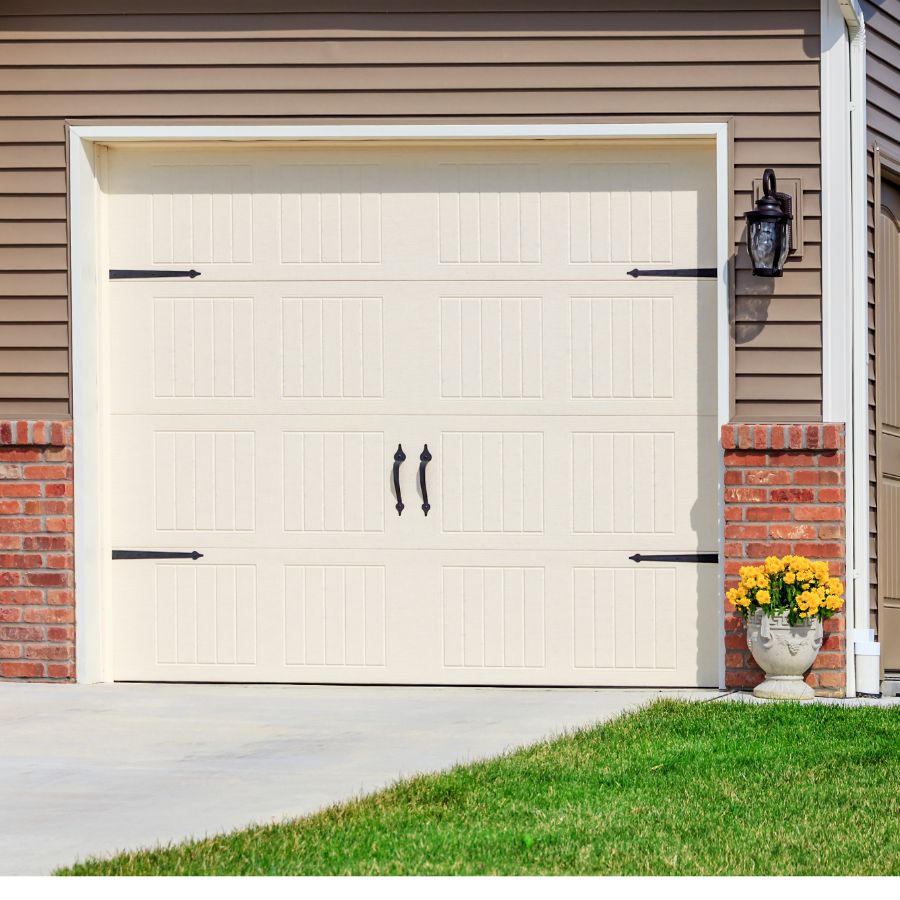 When it comes to garage door services, Bristow residents understand they can rely on our expertise.