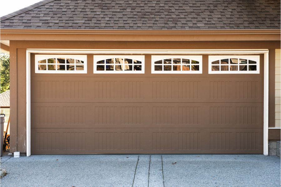 At Garage Door Cooperative, we’ve got your garage door repair needs in Alexandria, VA, covered!